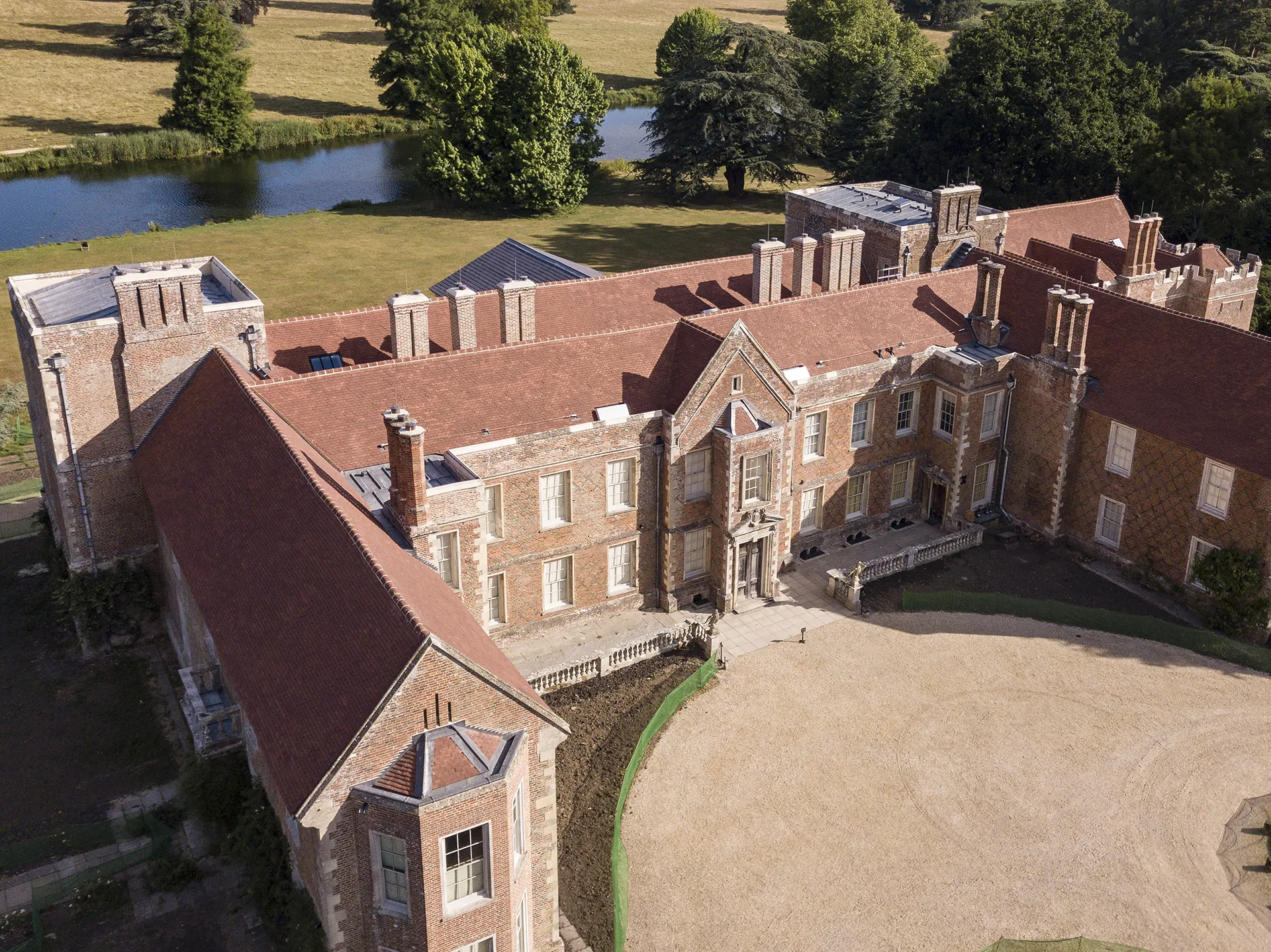 the vyne 03